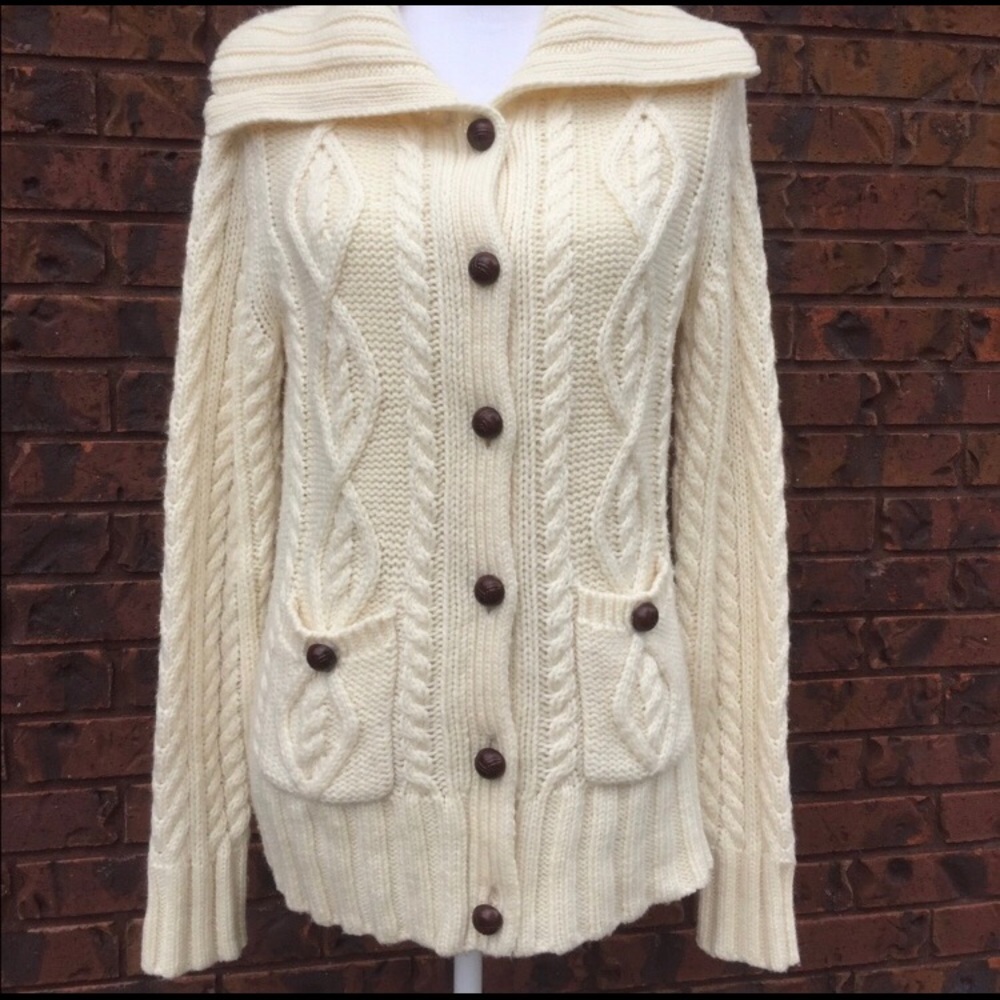 Gap sweater large